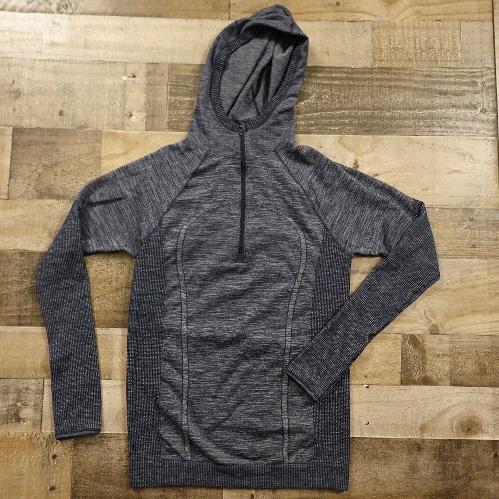 Lululemon Seamless Half-Zip Hoodie Women’s Size Small‎ Dark Heather Navy